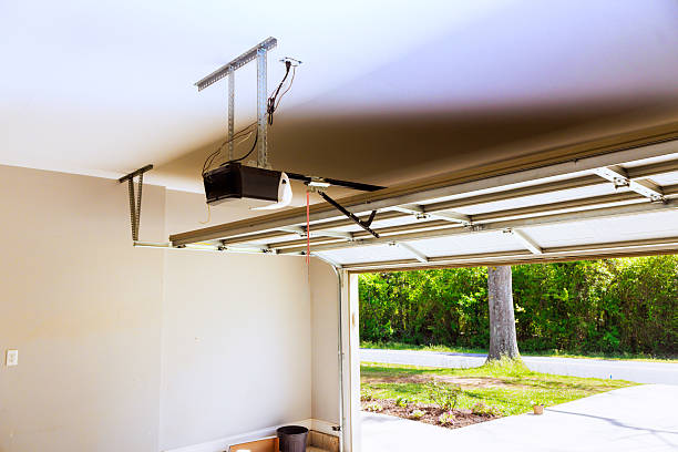 Top rated local Garage Door Panel Replacement specialists in Howard Lake, MN
